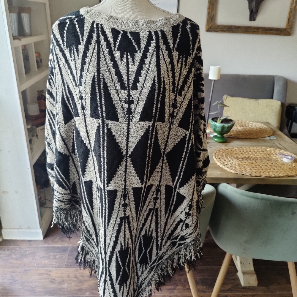 Italy Design Poncho Sweater